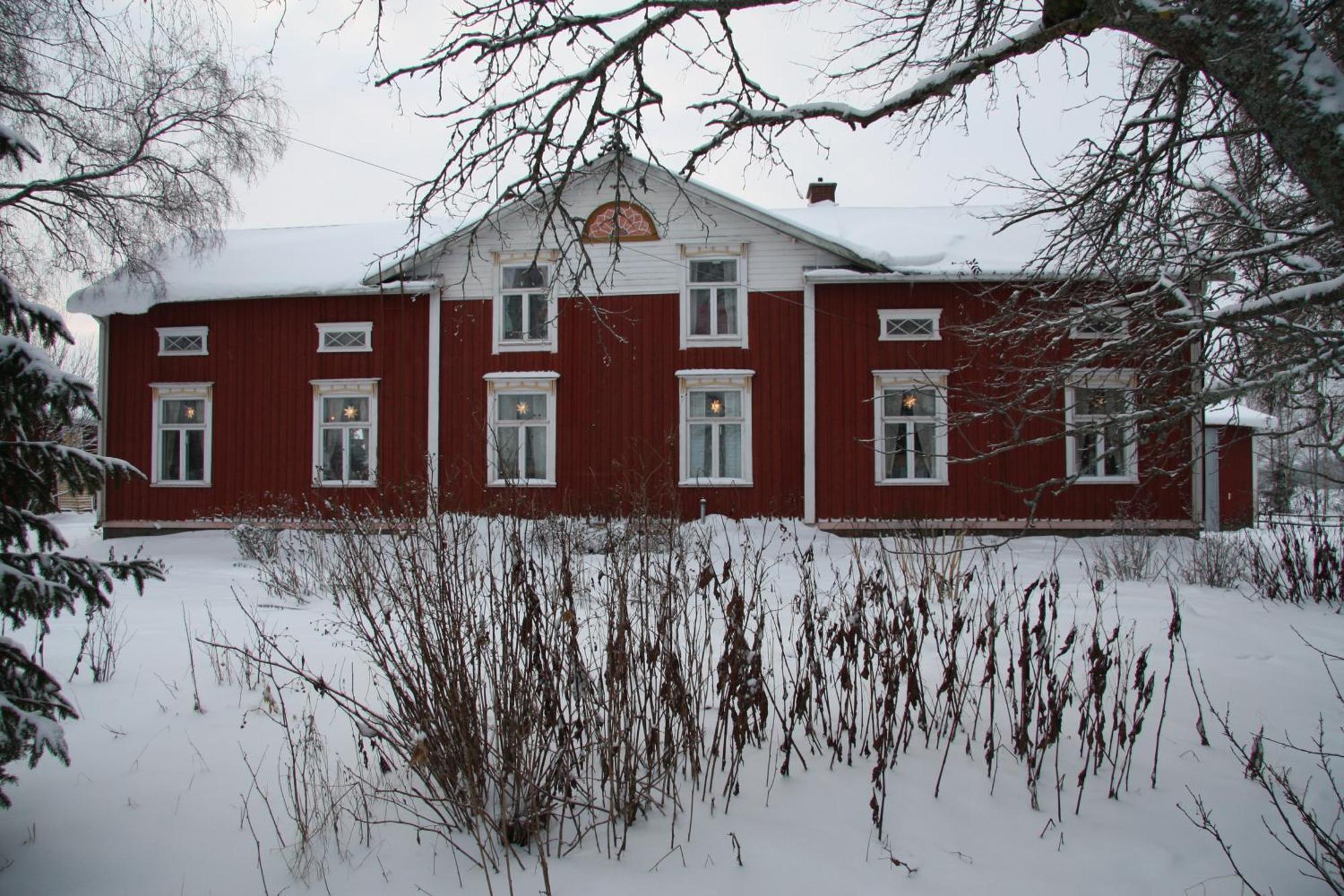 Maentylaen Tila Hotel Närvijoki Kültér fotó