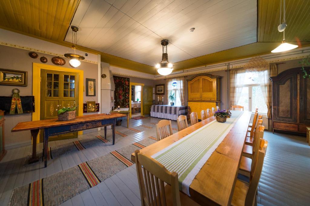 Maentylaen Tila Hotel Närvijoki Kültér fotó