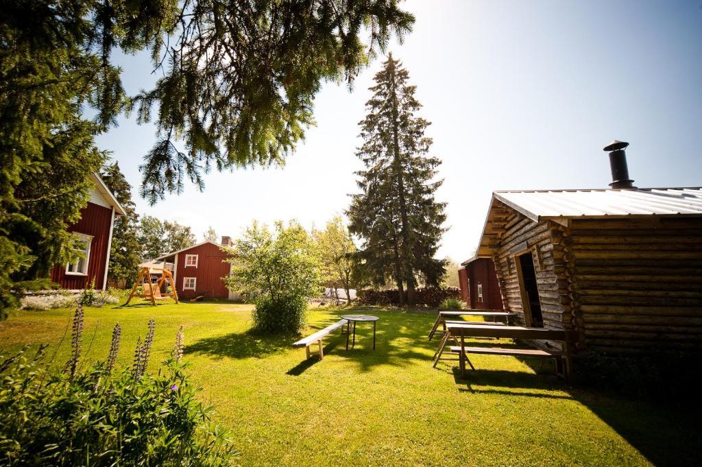 Maentylaen Tila Hotel Närvijoki Kültér fotó