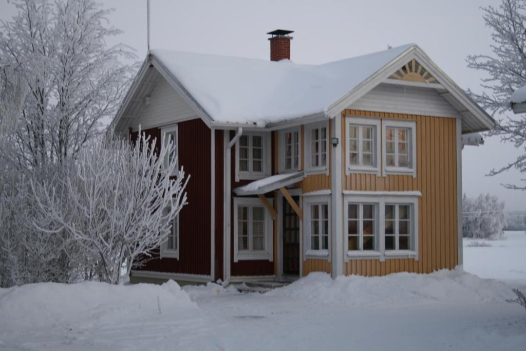 Maentylaen Tila Hotel Närvijoki Kültér fotó